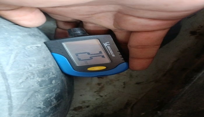 2020 Maruti Alto VXI, Petrol, Manual, 56,379 km, tyre