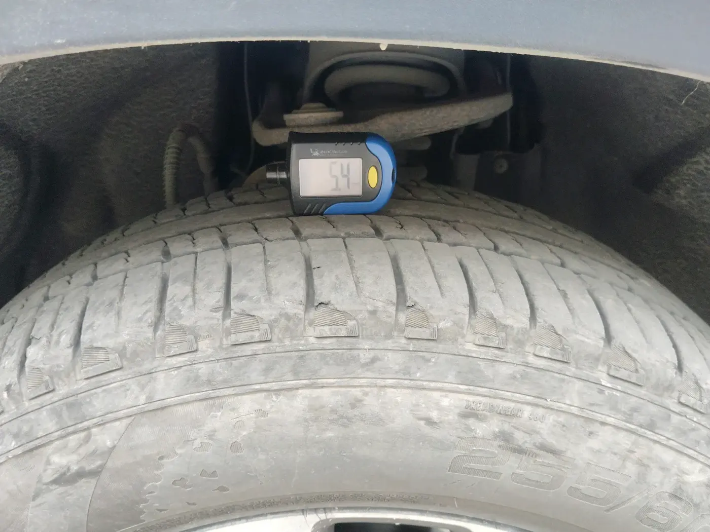 2023 Mahindra SCORPIO-N Z8 DIESEL AT 2WD 7 STR, Diesel, Automatic, 57,320 km, tyre