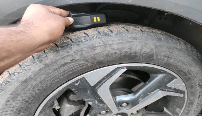 2018 Hyundai Creta SX 1.6 DIESEL DUAL TONE, Diesel, Manual, 1,48,083 km, tyre