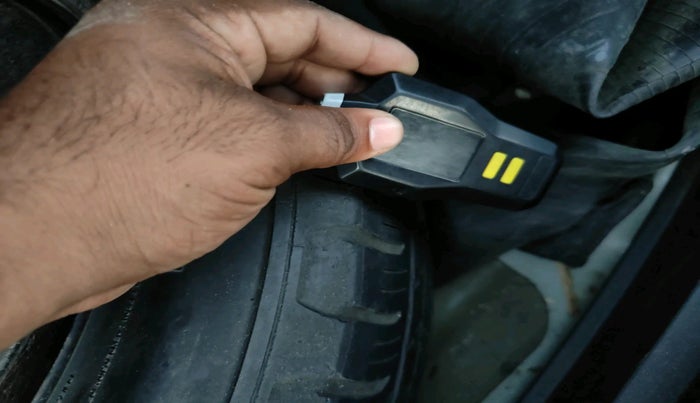 2018 Hyundai Creta SX 1.6 DIESEL DUAL TONE, Diesel, Manual, 1,48,083 km, tyre