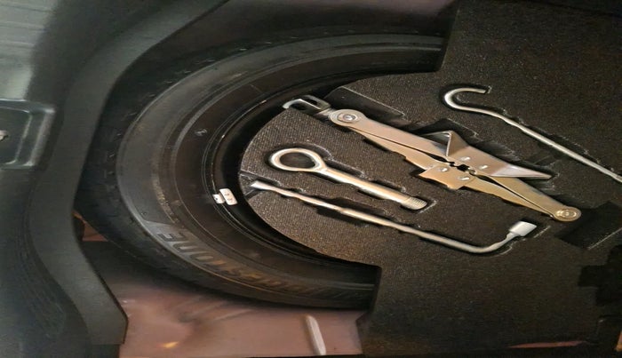 2021 Honda WR-V 1.2L I-VTEC VX MT, Petrol, Manual, 38,533 km, tyre