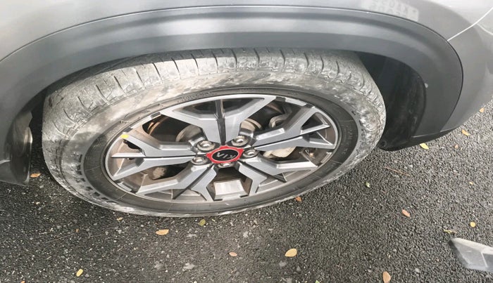 2019 KIA SELTOS HTX PLUS 1.5 DIESEL, Diesel, Manual, 1,10,409 km, tyre