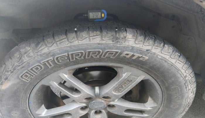 2021 Mahindra Thar LX D 4*4 MT HT, Diesel, Manual, 67,900 km, tyre