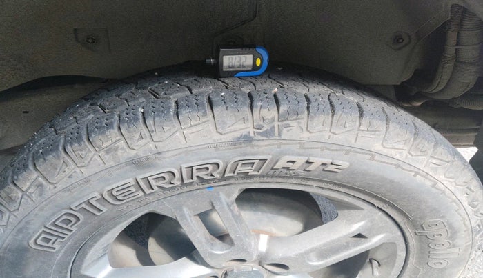 2021 Mahindra Thar LX D 4*4 MT HT, Diesel, Manual, 67,900 km, tyre