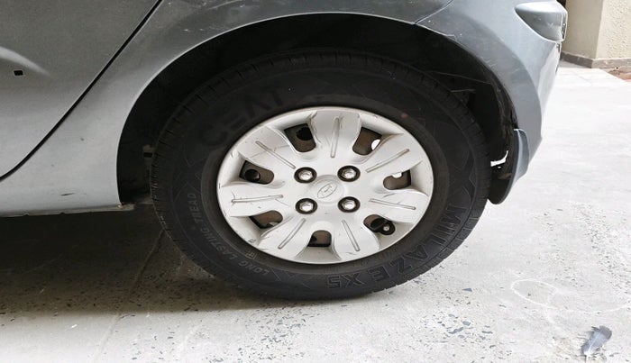 2010 Hyundai i10 ASTA 1.2, Petrol, Manual, 79,359 km, tyre