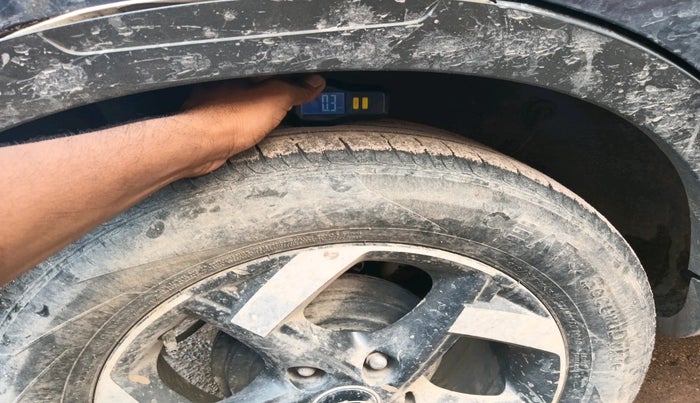 2019 Hyundai VENUE SX 1.0 TURBO, Petrol, Manual, 49,185 km, tyre