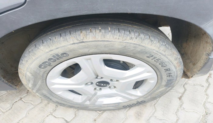 2022 KIA SONET HTK PLUS 1.2, Petrol, Manual, 33,054 km, tyre