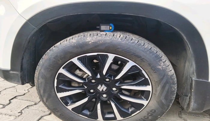 2021 Maruti Vitara Brezza ZXI, Petrol, Manual, 53,548 km, tyre