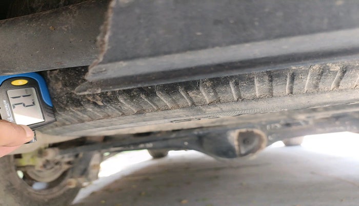 2014 Tata Safari 4X2 LX DICOR, Diesel, Manual, 1,47,950 km, tyre