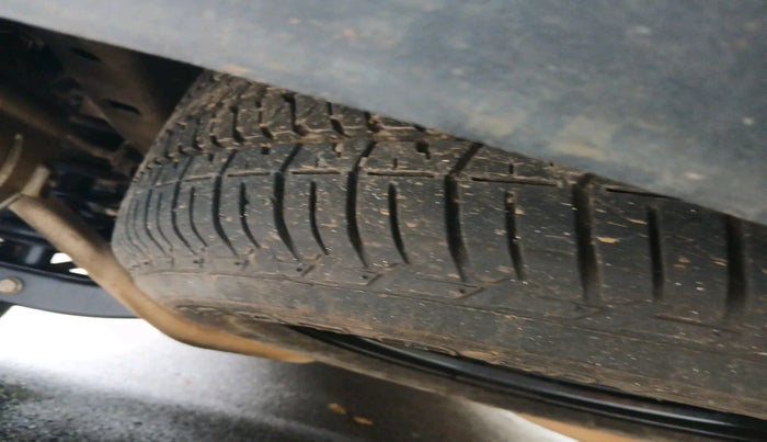 2014 Mahindra XUV500 W6, Diesel, Manual, 74,600 km, tyre