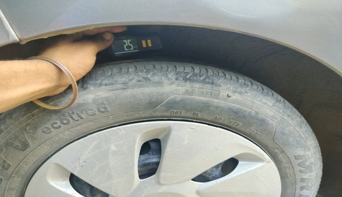 2018 Maruti Celerio VXI CNG, Petrol, Manual, 1,66,536 km, tyre