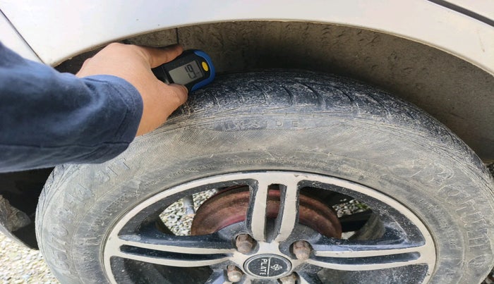 2013 Maruti Wagon R 1.0 VXI, Petrol, Manual, 1,18,651 km, tyre