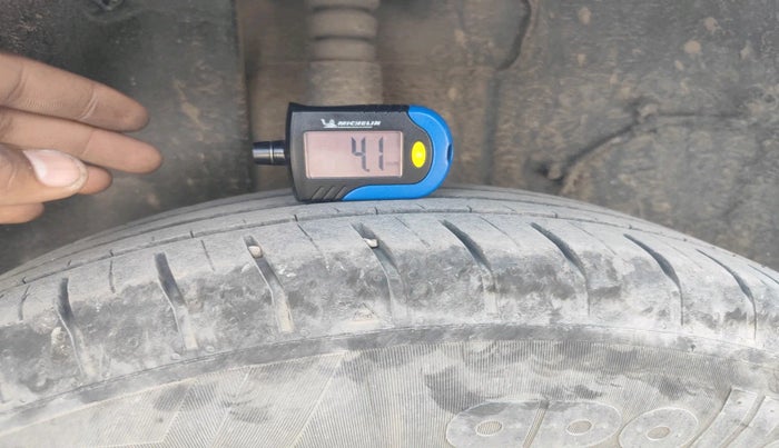 2022 Tata PUNCH ADVENTURE MT, Petrol, Manual, 85,000 km, tyre