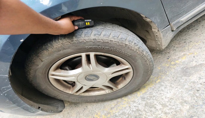 2019 Mahindra MARAZZO M6 8 STR, Diesel, Manual, 93,000 km, tyre