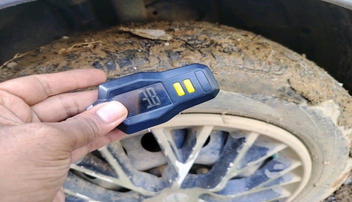 2019 Tata NEXON XM PETROL, Petrol, Manual, 68,968 km, tyre