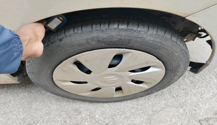 2015 Maruti Celerio VXI, Petrol, Manual, 1,00,981 km, tyre