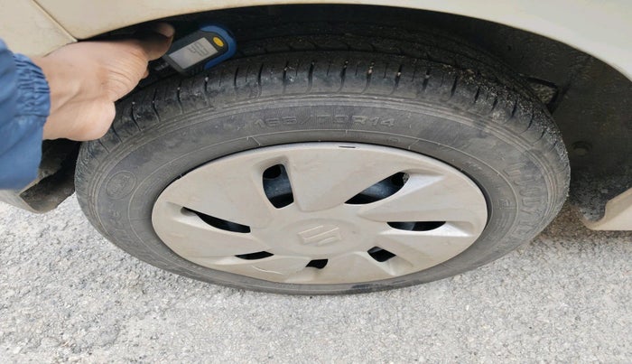 2015 Maruti Celerio VXI, Petrol, Manual, 1,00,981 km, tyre