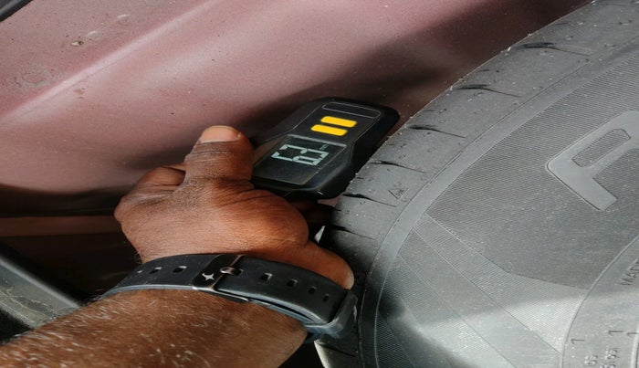 2022 Hyundai VENUE SX 1.0 TURBO IMT, Petrol, Manual, 38,474 km, tyre