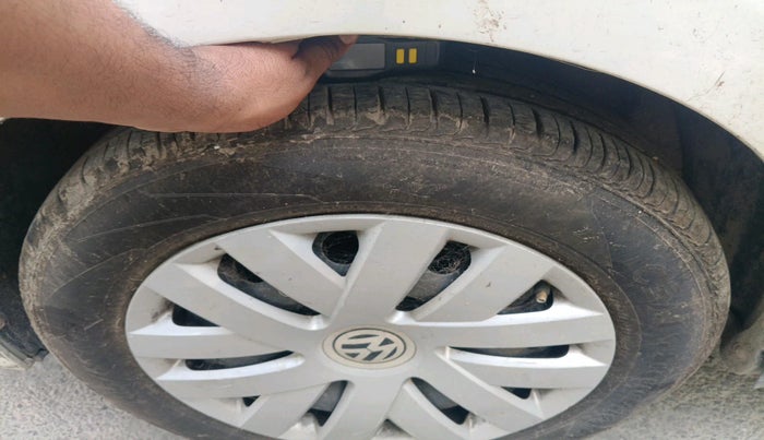 2013 Volkswagen Polo COMFORTLINE 1.2L PETROL, Petrol, Manual, 66,421 km, tyre