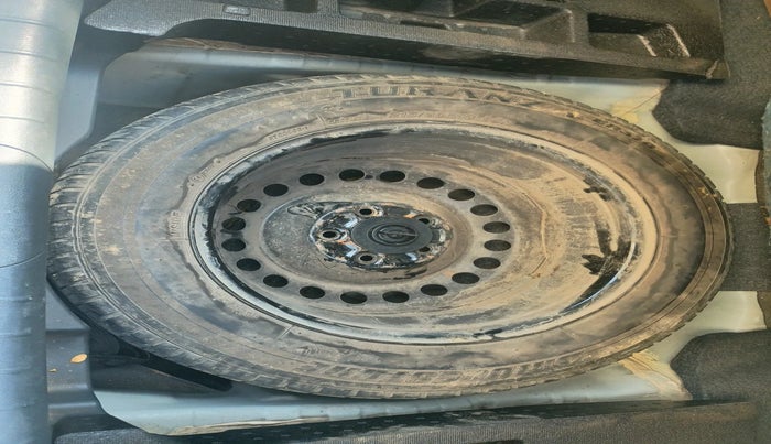 2013 Honda Accord 2.4L I-VTEC MT, Petrol, Manual, 94,484 km, tyre