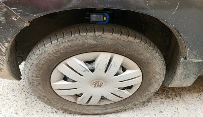 2015 Maruti Alto 800 LXI CNG, Petrol, Manual, 1,46,144 km, tyre