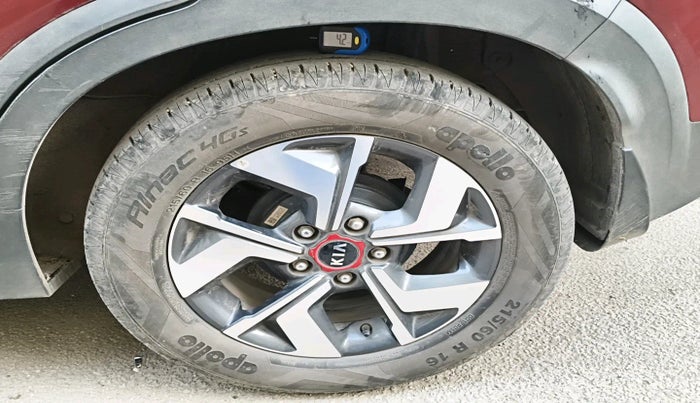 2020 KIA SONET GTX PLUS 1.5, Diesel, Manual, 27,475 km, tyre