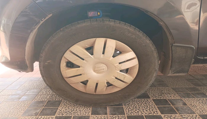 2013 Maruti Alto 800 LXI, Petrol, Manual, 87,242 km, tyre