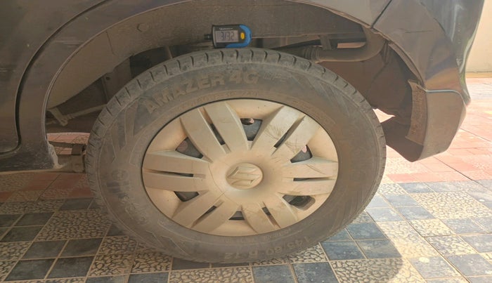 2013 Maruti Alto 800 LXI, Petrol, Manual, 87,242 km, tyre