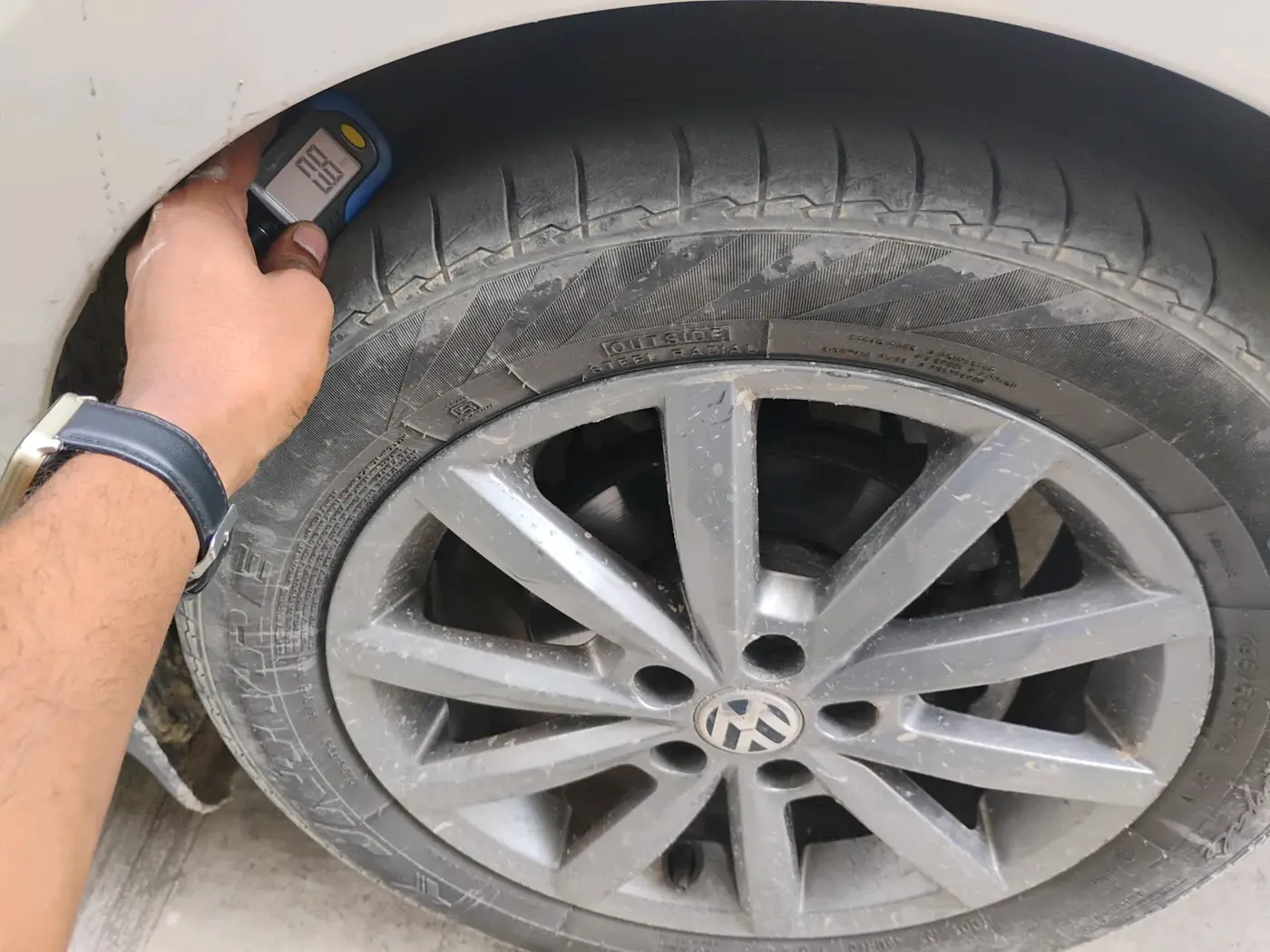 2019 Volkswagen Polo HIGHLINE PLUS 1.5, Diesel, Manual, 1,27,620 km, tyre