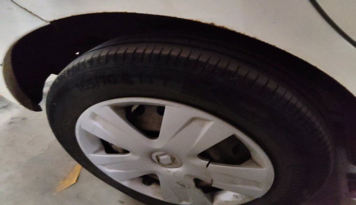 2015 Renault Pulse RXL DIESEL, Diesel, Manual, 2,45,435 km, tyre