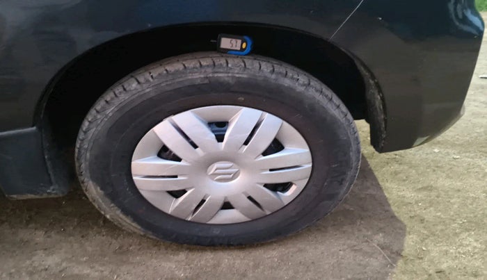 2020 Maruti Alto LXI, Petrol, Manual, 6,915 km, tyre