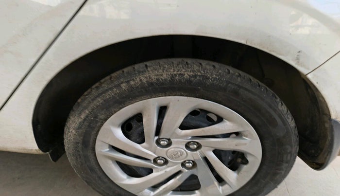 2022 Hyundai AURA S 1.2 CNG, Petrol, Manual, tyre