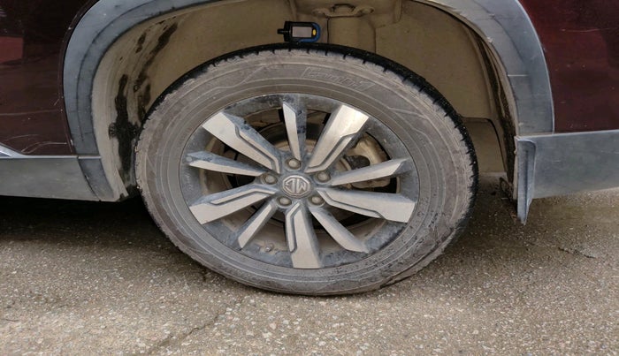 2019 MG HECTOR SHARP 1.5 DCT PETROL, Petrol, Automatic, 58,724 km, tyre