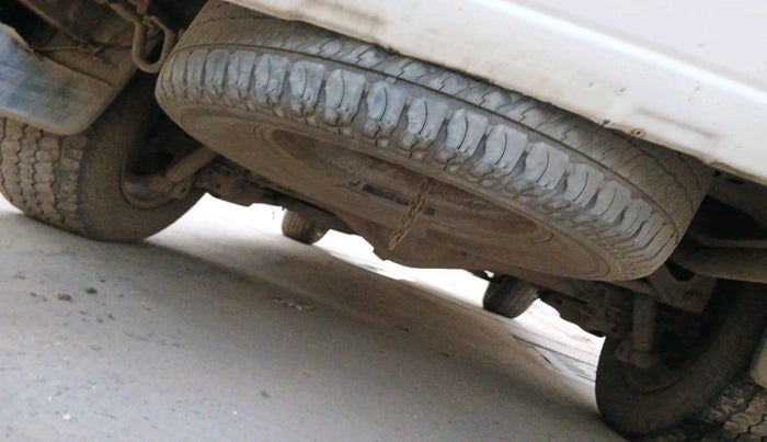 2011 Toyota Fortuner 3.0 4X4 MT, Diesel, Manual, 2,20,761 km, tyre