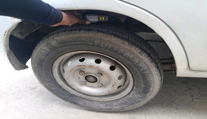 2012 Maruti Alto LXI, Petrol, Manual, 64,185 km, tyre