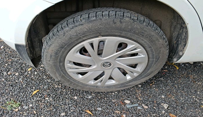 2017 Maruti Swift VDI, Diesel, Manual, 69,441 km, tyre