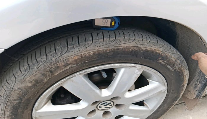 2011 Volkswagen Vento HIGHLINE PETROL AT, Petrol, Automatic, 1,24,345 km, tyre
