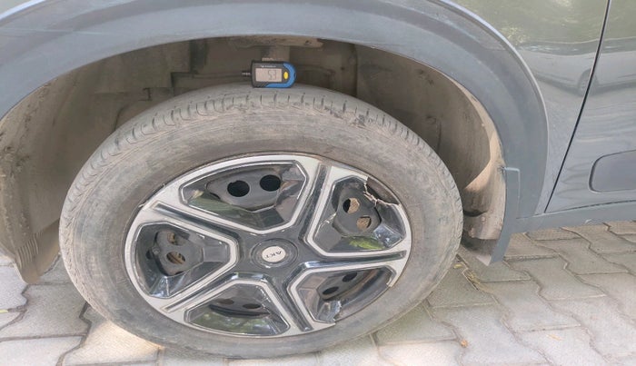 2024 Tata NEXON SMART 1.2 PETROL, Petrol, Manual, 7,080 km, tyre