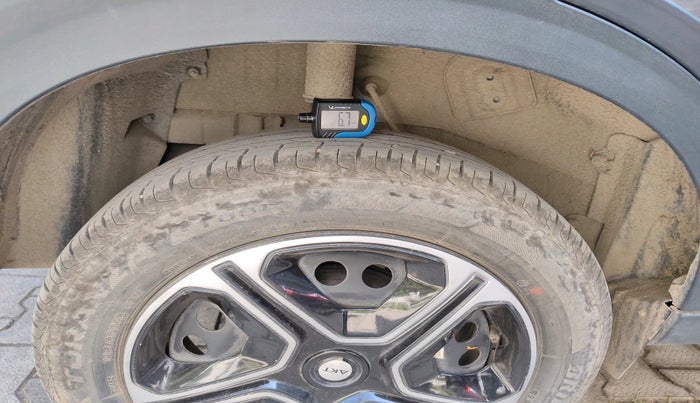 2024 Tata NEXON SMART 1.2 PETROL, Petrol, Manual, 7,080 km, tyre