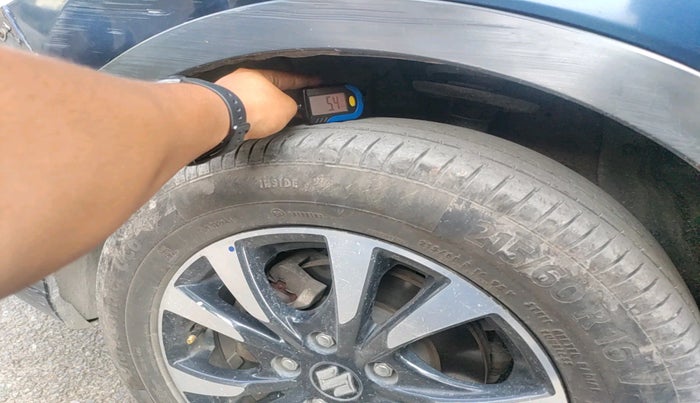 2020 Maruti S Cross ZETA 1.5, Petrol, Manual, 61,965 km, tyre