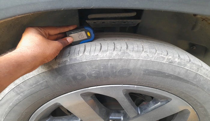 2023 Tata Harrier XZA + O 2.0L RED DARK EDITION 5 STR, Diesel, Automatic, 48,756 km, tyre