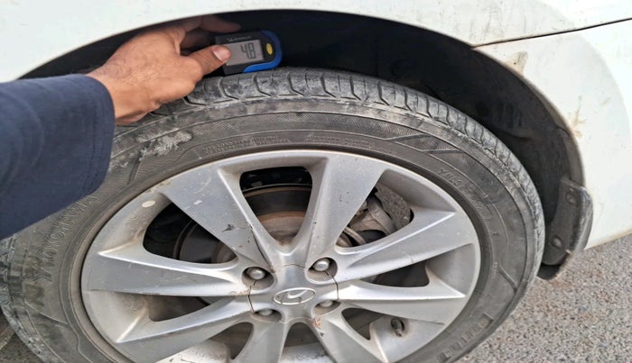 2013 Hyundai Verna FLUIDIC 1.6 VTVT SX AT, Petrol, Automatic, 73,053 km, tyre