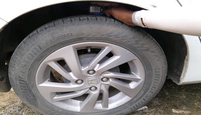 2018 Honda Jazz 1.2L I-VTEC VX CVT, Petrol, Automatic, 64,088 km, tyre