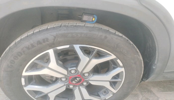 2019 KIA SELTOS GTX AT 1.4 PETROL DUAL TONE, Petrol, Automatic, 57,555 km, tyre