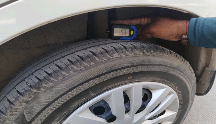 2021 Maruti Dzire VXI, Petrol, Manual, 75,674 km, tyre