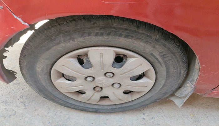 2013 Hyundai i10 SPORTZ 1.2, Petrol, Manual, 1,47,241 km, tyre