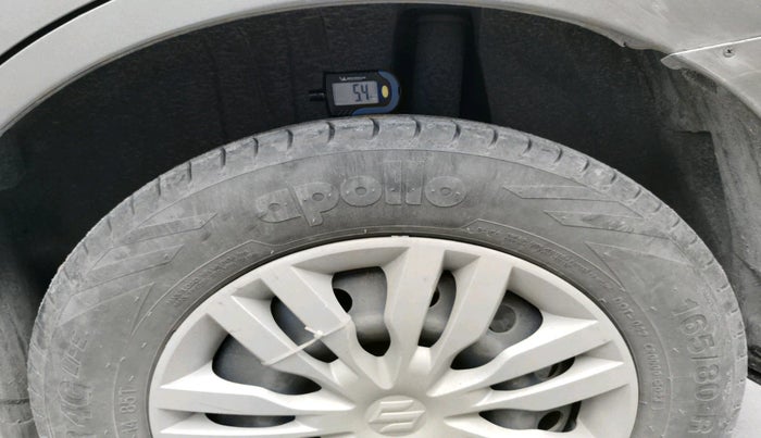 2019 Maruti Dzire VDI, Diesel, Manual, 1,36,440 km, tyre