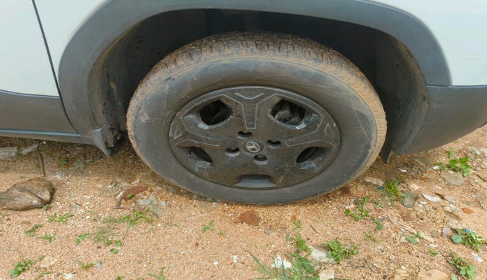 2022 Tata PUNCH ACCOMPLISHED MT, Petrol, Manual, 31,305 km, tyre