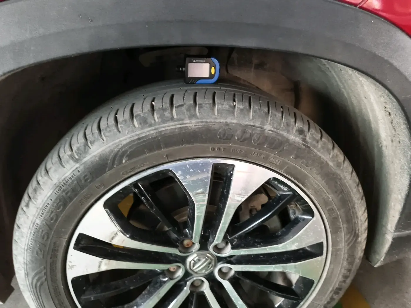 2021 MG HECTOR PLUS SHARP 1.5 PETROL TURBO HYBRID MT 6-STR, Petrol, Manual, 32,608 km, tyre