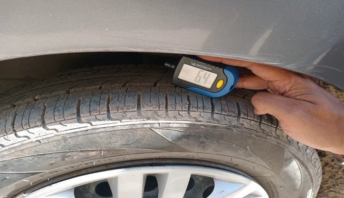 2017 Maruti Wagon R 1.0 VXI, Petrol, Manual, 73,952 km, tyre